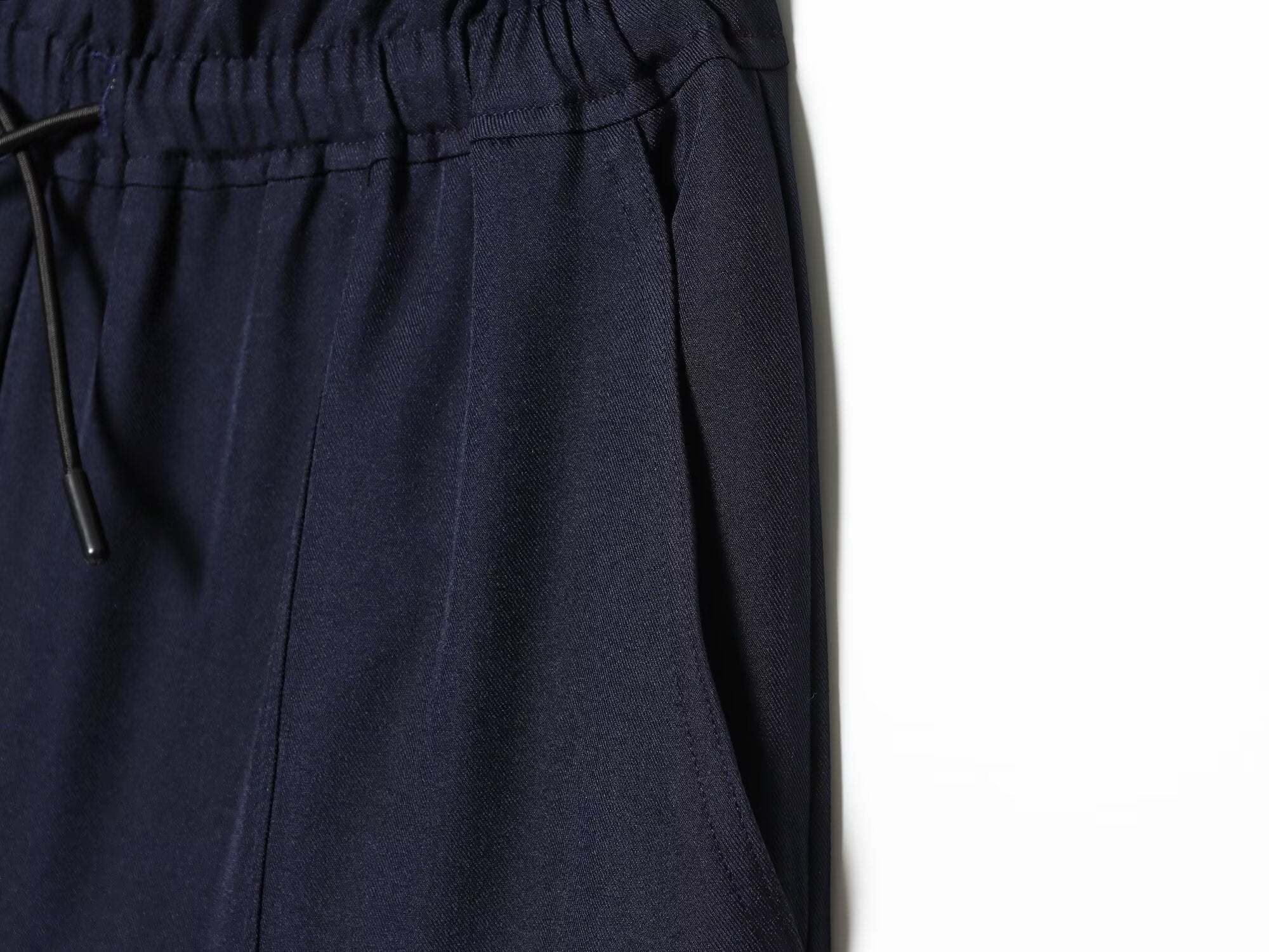 Women's layered decorative waist casual shorts